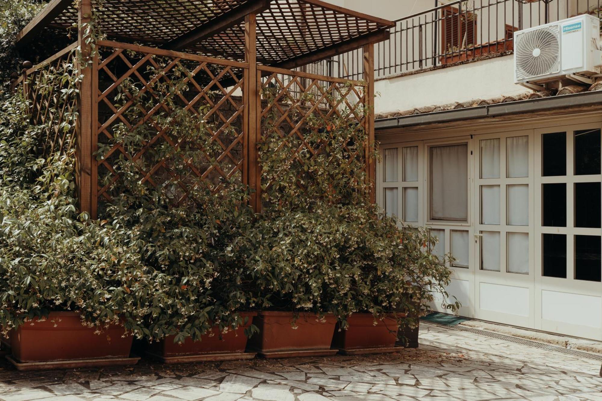 La Dolce Vita Apartment Pitigliano Exterior photo