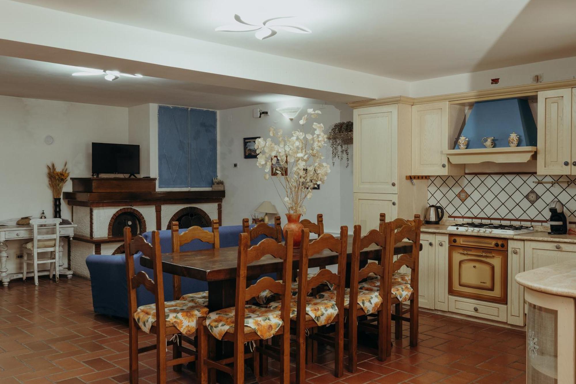 La Dolce Vita Apartment Pitigliano Exterior photo